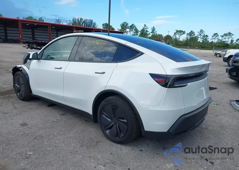 2026 Tesla Model Y Long Range Dual Motor All-Wheel Drive z USA, uszkodzony, nr VIN 7SAYGDEDXTF378062